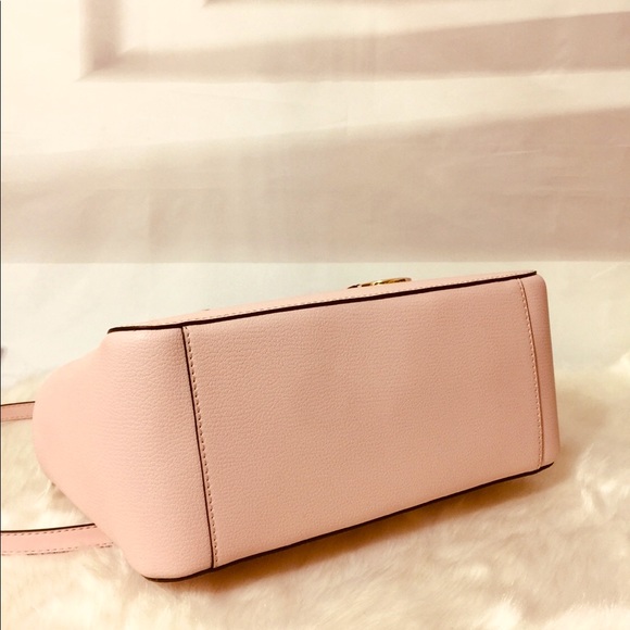 NWT Michael Kors Charlotte large Satchel Handbag - Picture 6 of 12